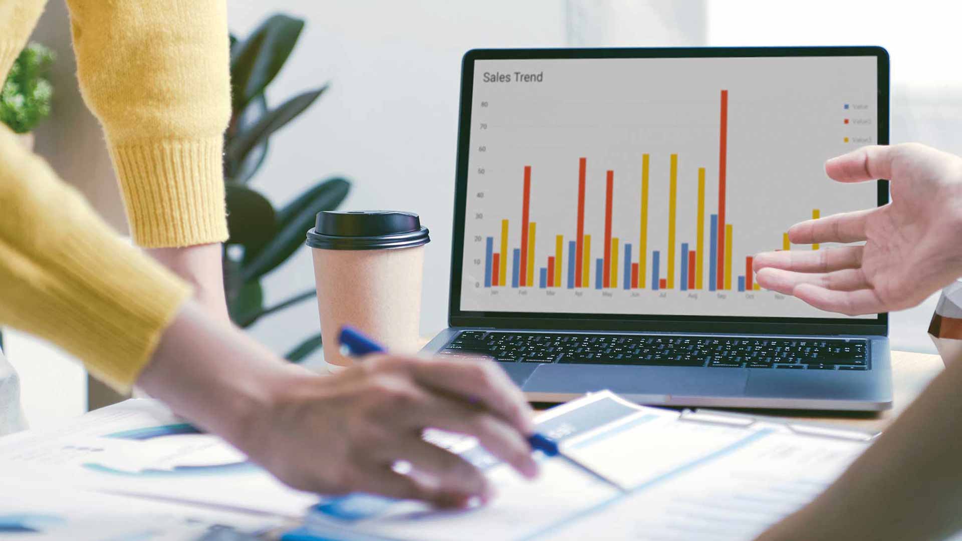 Vergrößern Sie Ihren Kundenstamm und steigern Sie Ihre Verkäufe mit datengesteuerten eCommerce Marketing.
