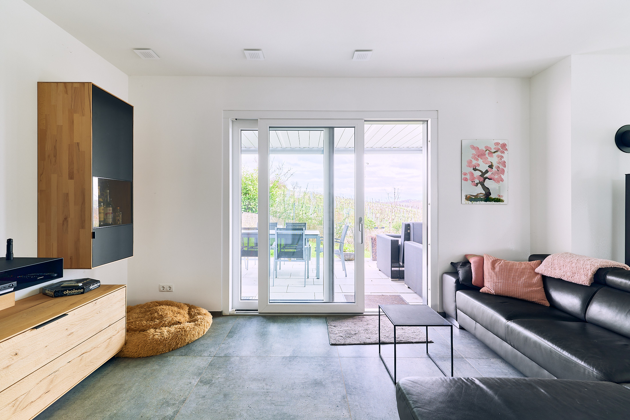 FREISTEHENDES ARCHITEKTENWOHNHAUS IN WEINBERGLAGE | ALBERSWEILER
