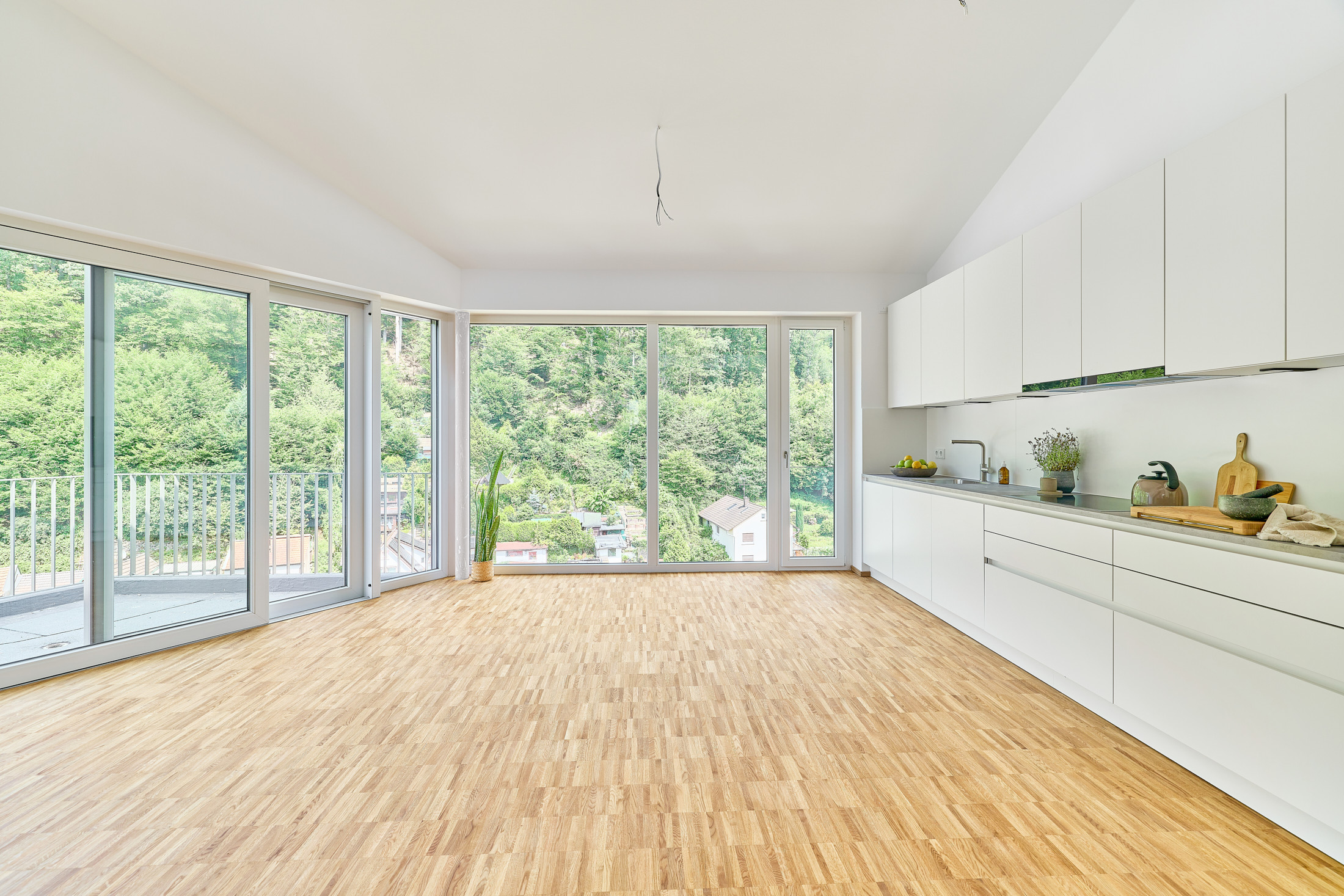 EXKLUSIVE MAISONETTE-WOHNUNG IM KFW-55-STANDARD | GORXHEIMERTAL