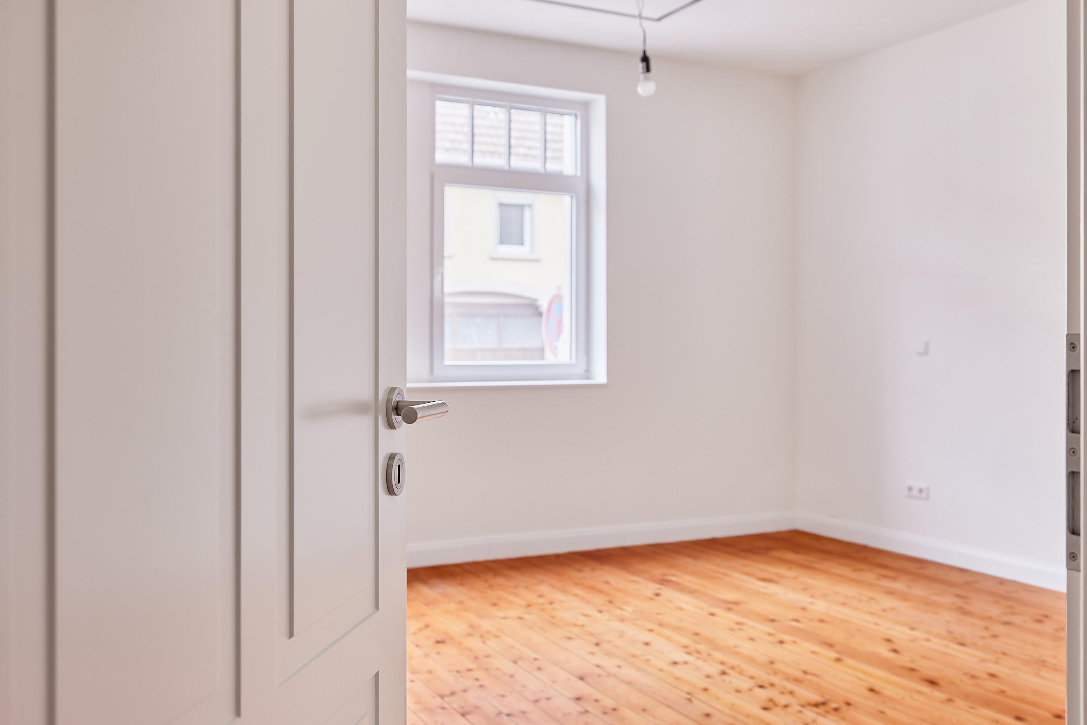 STILVOLL RENOVIERTE ALTBAUWOHNUNG MIT GARTEN UND BALKON | HEIDELSHEIM