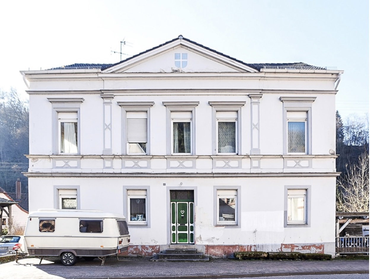 HISTORISCHES SANDSTEINHAUS VON 1748 MIT ZUSÄTZLICHEM BAUGRUNDSTÜCK | WEIDENTHAL