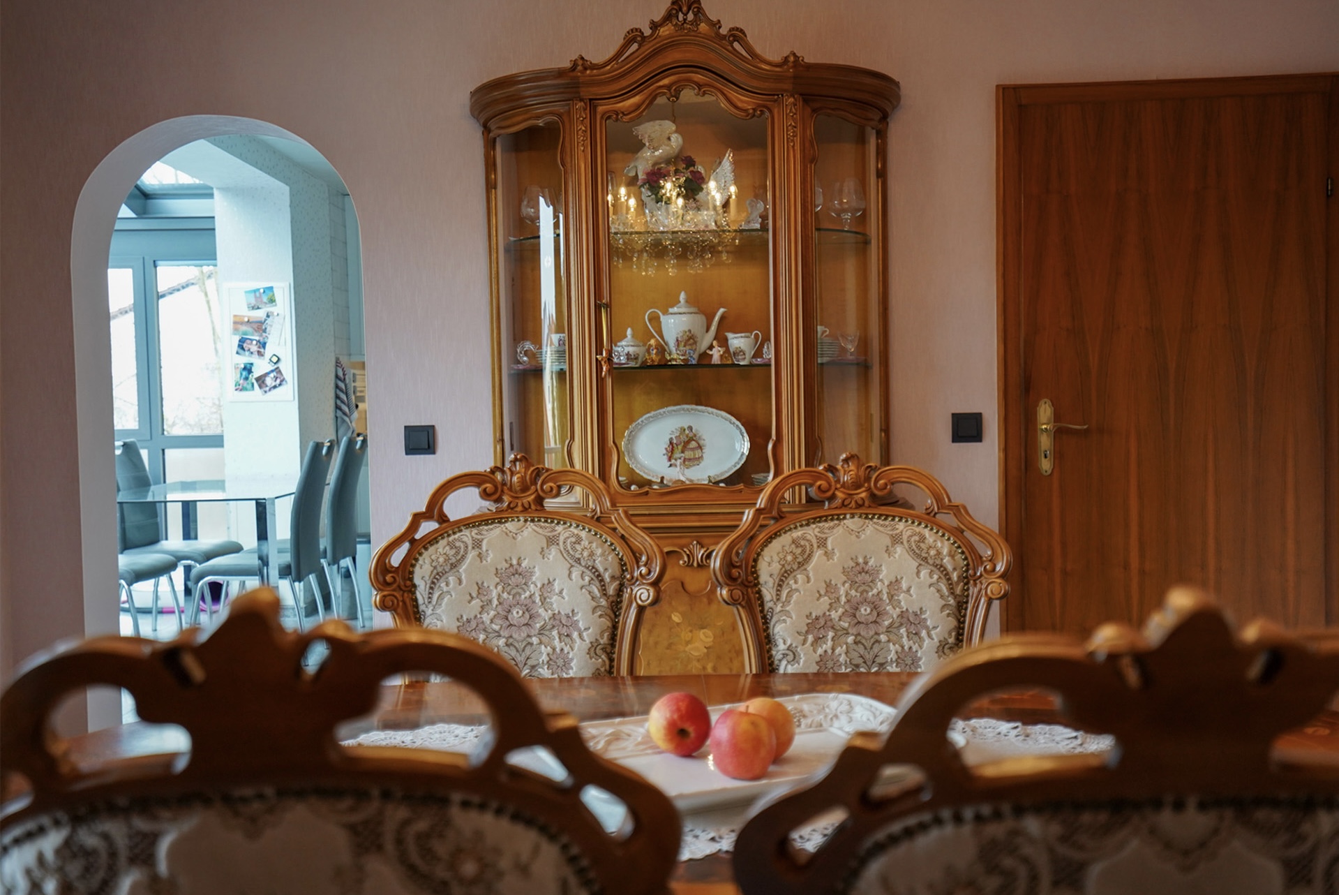 EXKLUSIVES ZWEIFAMILIENHAUS MIT WINTERGARTEN UND WÄRMEPUMPE | OBERHAUSEN-RHEINHAUSEN
