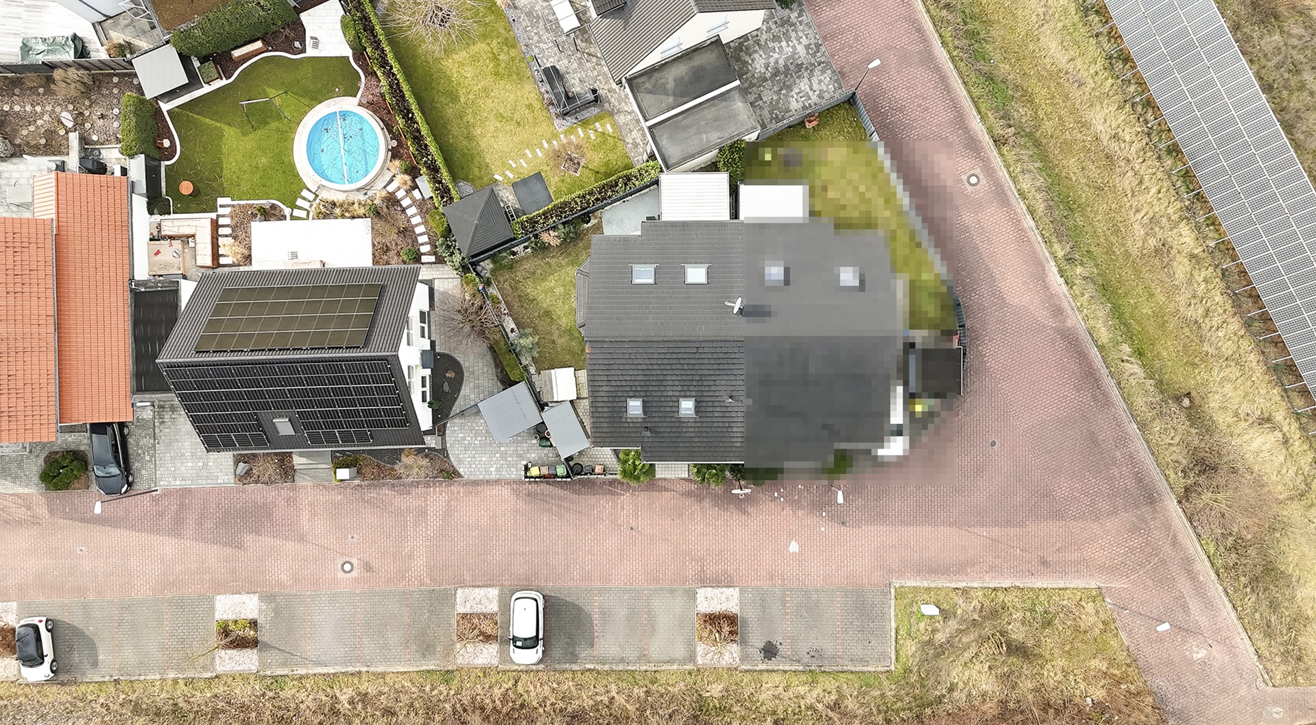 STILVOLLE DOPPELHAUSHÄLFTE IM MODERNEN NEUBAUGEBIET | BÜRSTADT