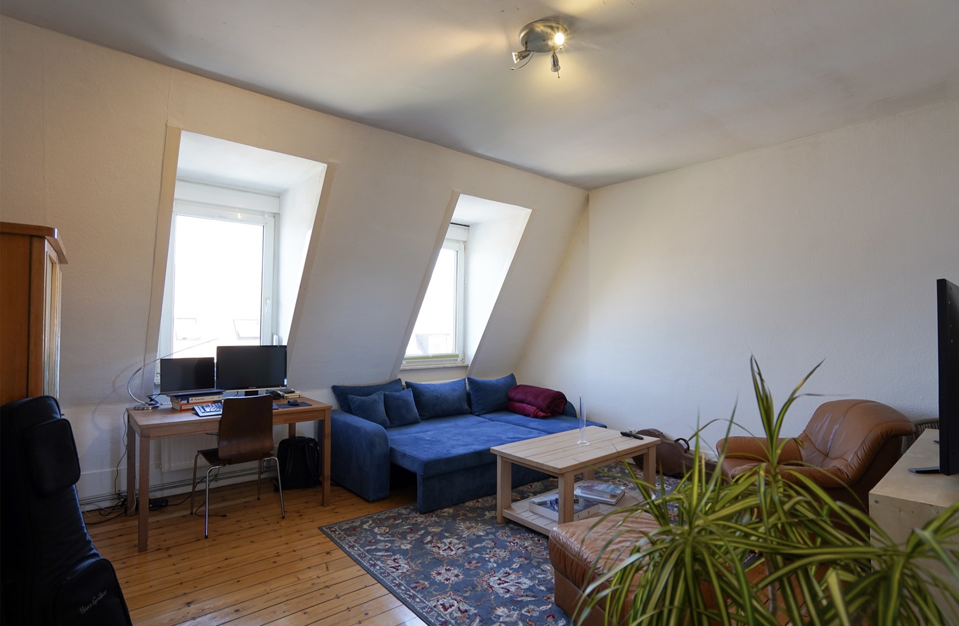 STILVOLLE DACHGESCHOSSWOHNUNG MIT ALTBAUCHARME IM DENKMALGESCHÜTZTEN HAUS | MANNHEIM