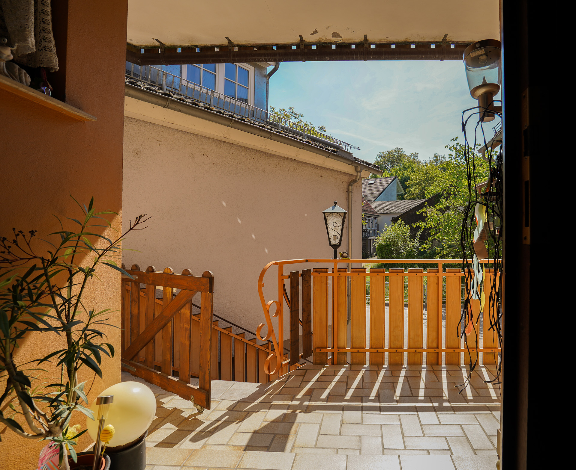 HISTORISCHES HAUS-ENSEMBLE MIT GROSSEM GARTEN | BENSHEIM