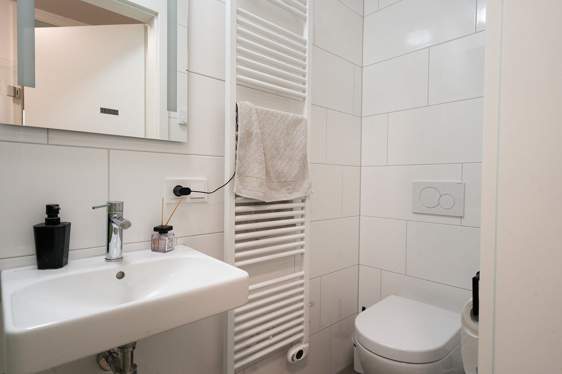 MODERNE ERDGESCHOSSWOHNUNG MIT GARTEN UND BARRIEREFREIEM WOHNKONZEPT | MANNHEIM