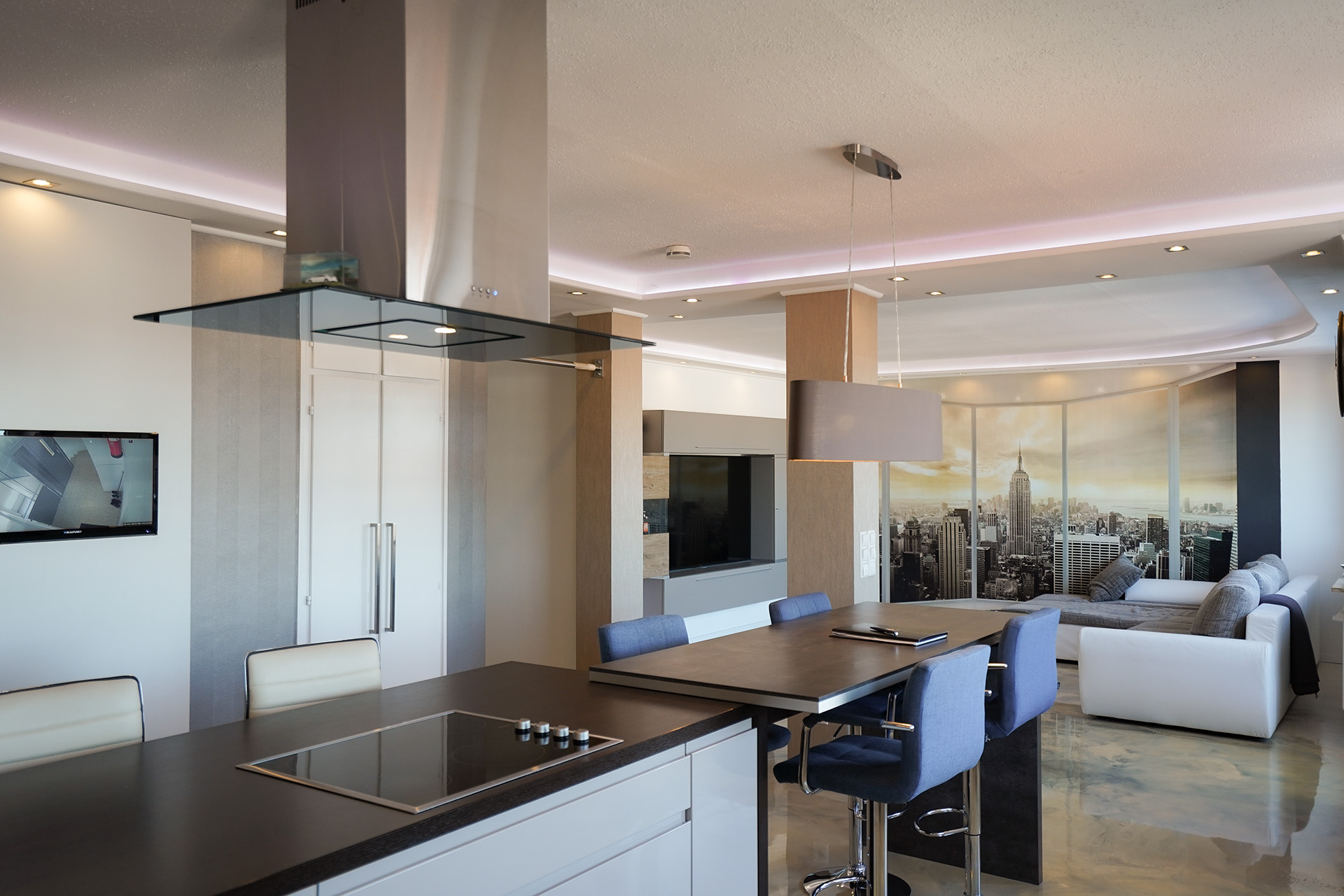 EXKLUSIVES PENTHOUSE MIT ZWEI TERRASSEN UND SMART-HOME-TECHNIK | LANDAU