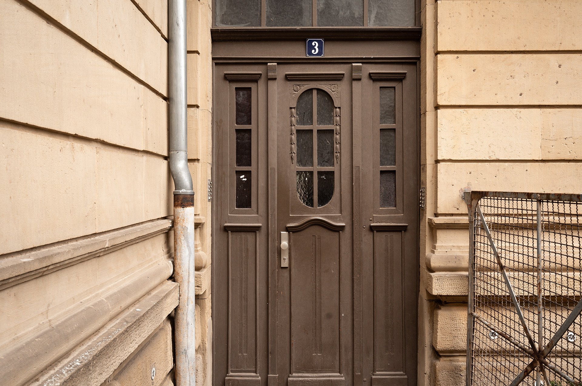 JUGENDSTIL - ALTBAU | 3ZKB | SOLIDE VERMIETET