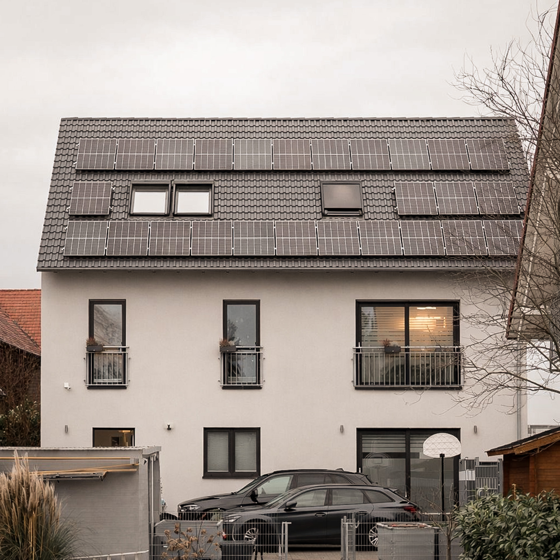 MODERNES ANWESEN FÜR MEHRGENERATIONENWOHNEN IM KFW-55-STANDARD | DUDENHOFEN