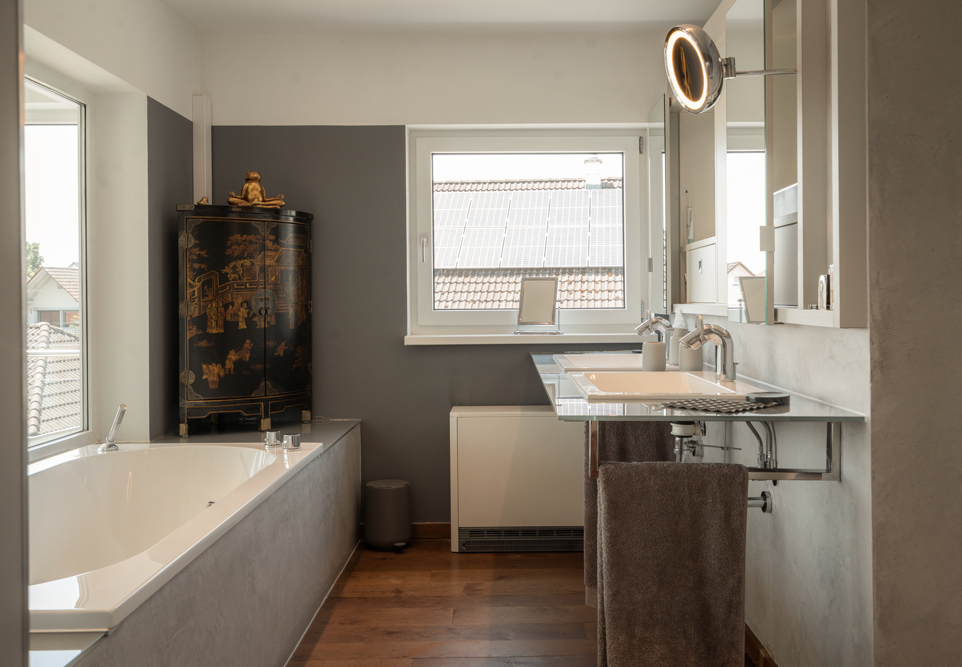EXKLUSIVES ARCHITEKTENHAUS MIT PANORAMABLICK