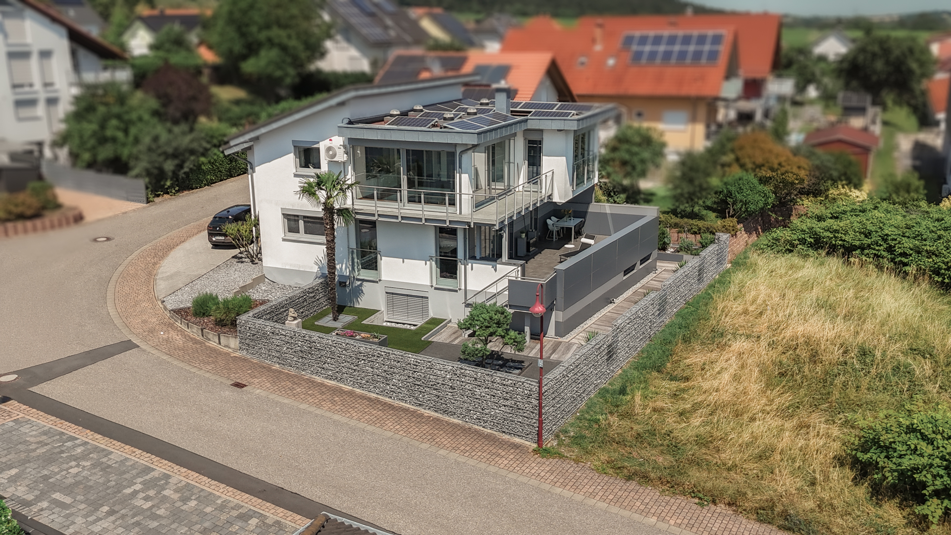 EXKLUSIVES ARCHITEKTENHAUS MIT PANORAMABLICK