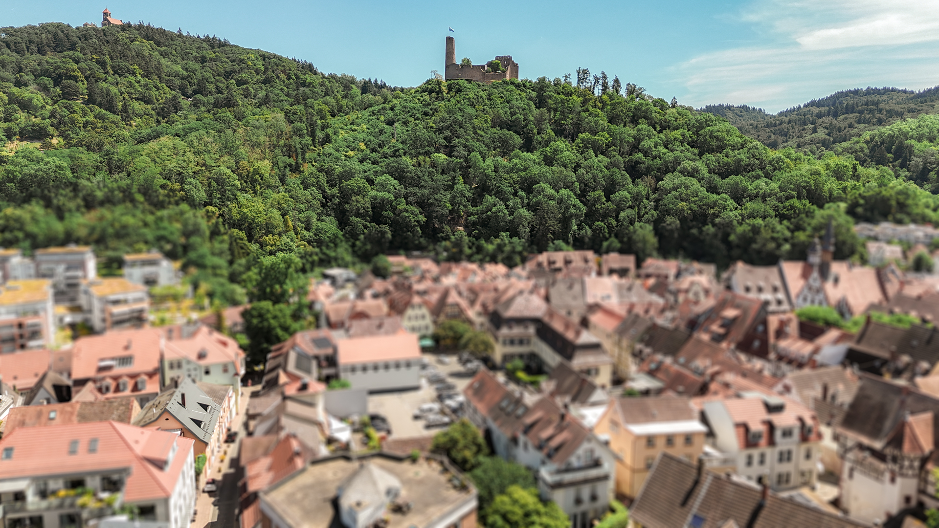 STADTHAUS IN WEINHEIM | ZENTRAL. RENTABEL. HISTORISCH