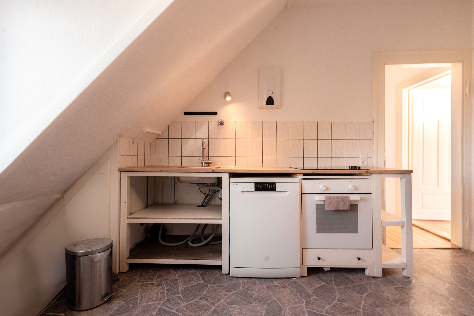 DACHGESCHOSSWOHNUNG JAHRHUNDERTWENDE | MANNHEIM